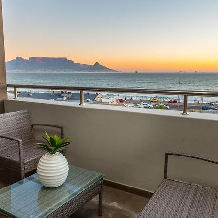 Modern Beachfront With Ocean Views - Infinity G9, Blouberg, Cape Town Bloubergstrand Exterior foto